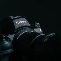 Jak sprawdzić przebieg migawki Nikon? Oceń stan i oszczędź!