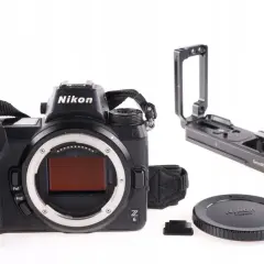 Nikon Lustrzanka na Allegro: Jak kupić, by nie żałować?