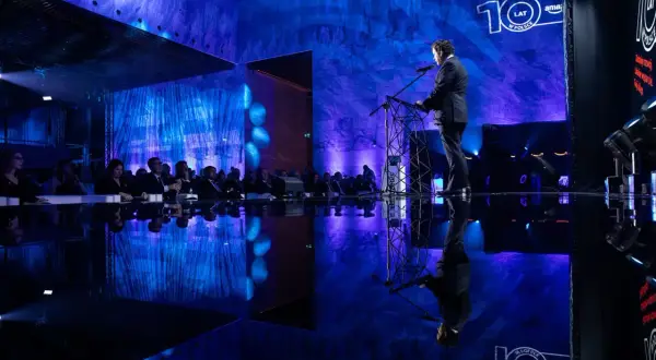 Kiedy wynająć fotografa? Imprezy rodzinne i firmowe, które zyskują