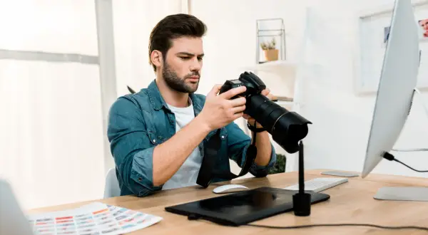 Budowa lustrzanki cyfrowej: Klucz do świadomej fotografii