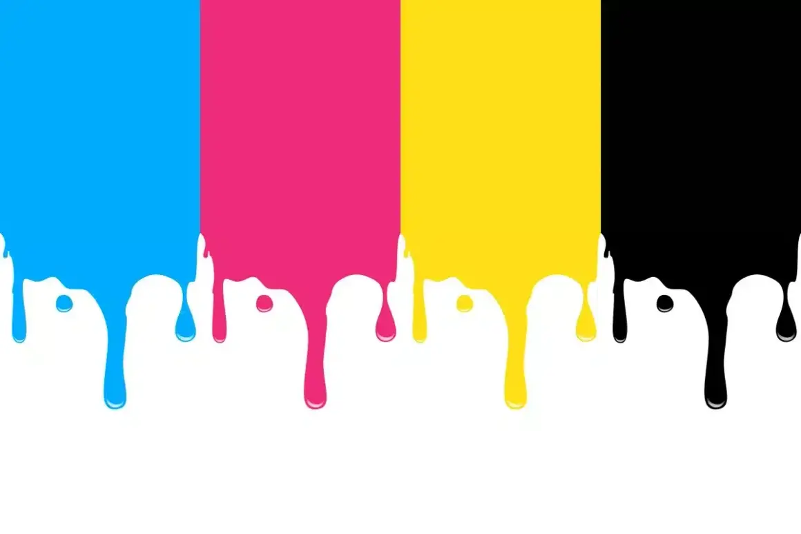 Kolory CMYK: cyjan, magenta, żółty i czarny spływają jak farba. Idealne do druku.